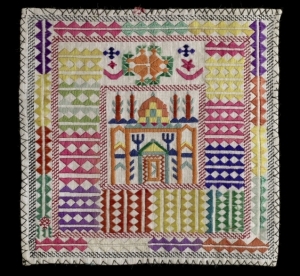 Protective prayer cloth from Afghanistan, used by Shi&#039;ites to cover the small stone that they apply when praying.