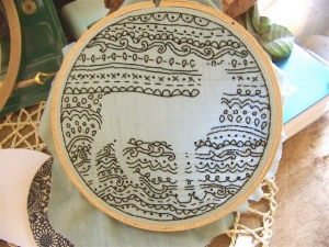 Example of a negative design in embroidery.