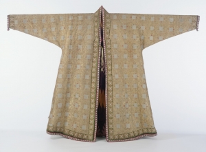 Man&#039;s robe from Uzbekistan, late 19th century.