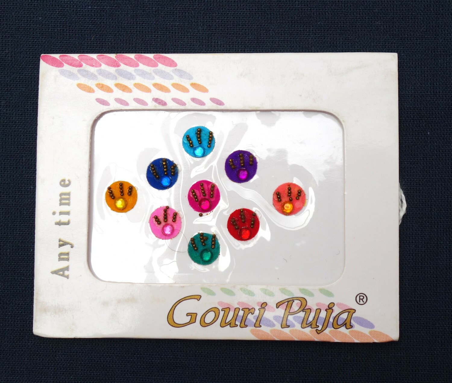 Bindi set from India. Early 21st century. TRC 2014.0519.