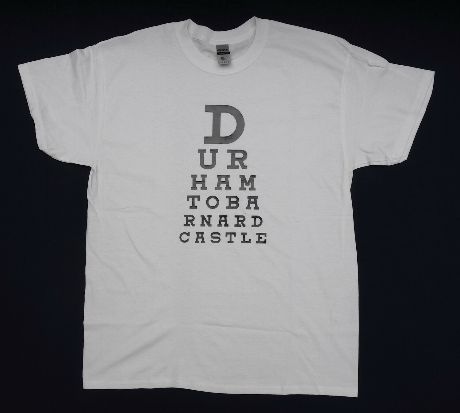 T-shirt referring to the legendary eye-sight test of the British official, Dominic Cummings, to Barnard Castle (TRC 2020.3015).