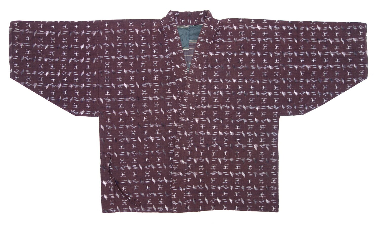 Cotton and silk women's jacket (haori) with ikat (kasuri) pattern, Japan, 1950s-1960s (TRC 2021.2148).