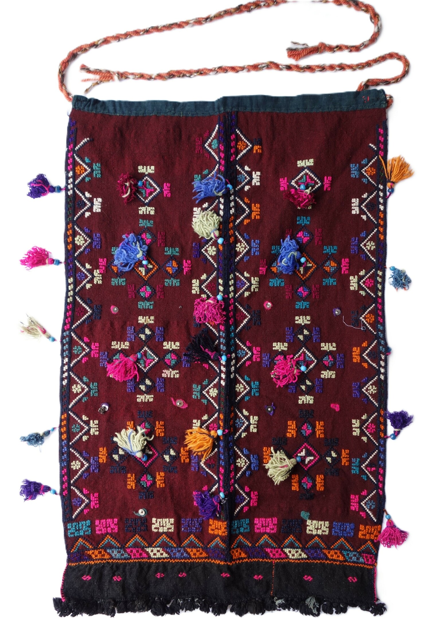 Fig. 6. An embroidered apron from Central Türkiye (TRC 2026.1534).