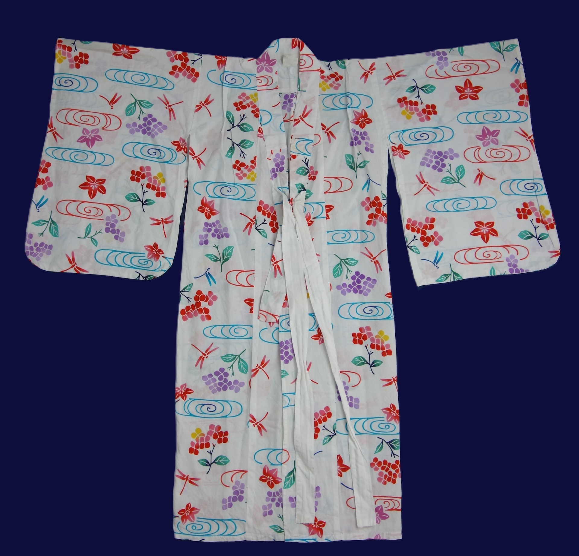 Kimono (yukata) for a child from white cotton, late 20th century, from Japan (TRC 2026.2140).