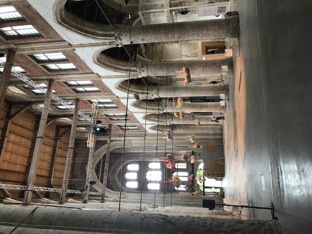 Interior of the Grote, or Onze Lieve Vrouwekerk in Veere. The small windows clearly indicate the various floors built into the church when it was used by the British and French as a field hospital between 1809 and 1813 (photograph Willem Vogelsang, July 2021).