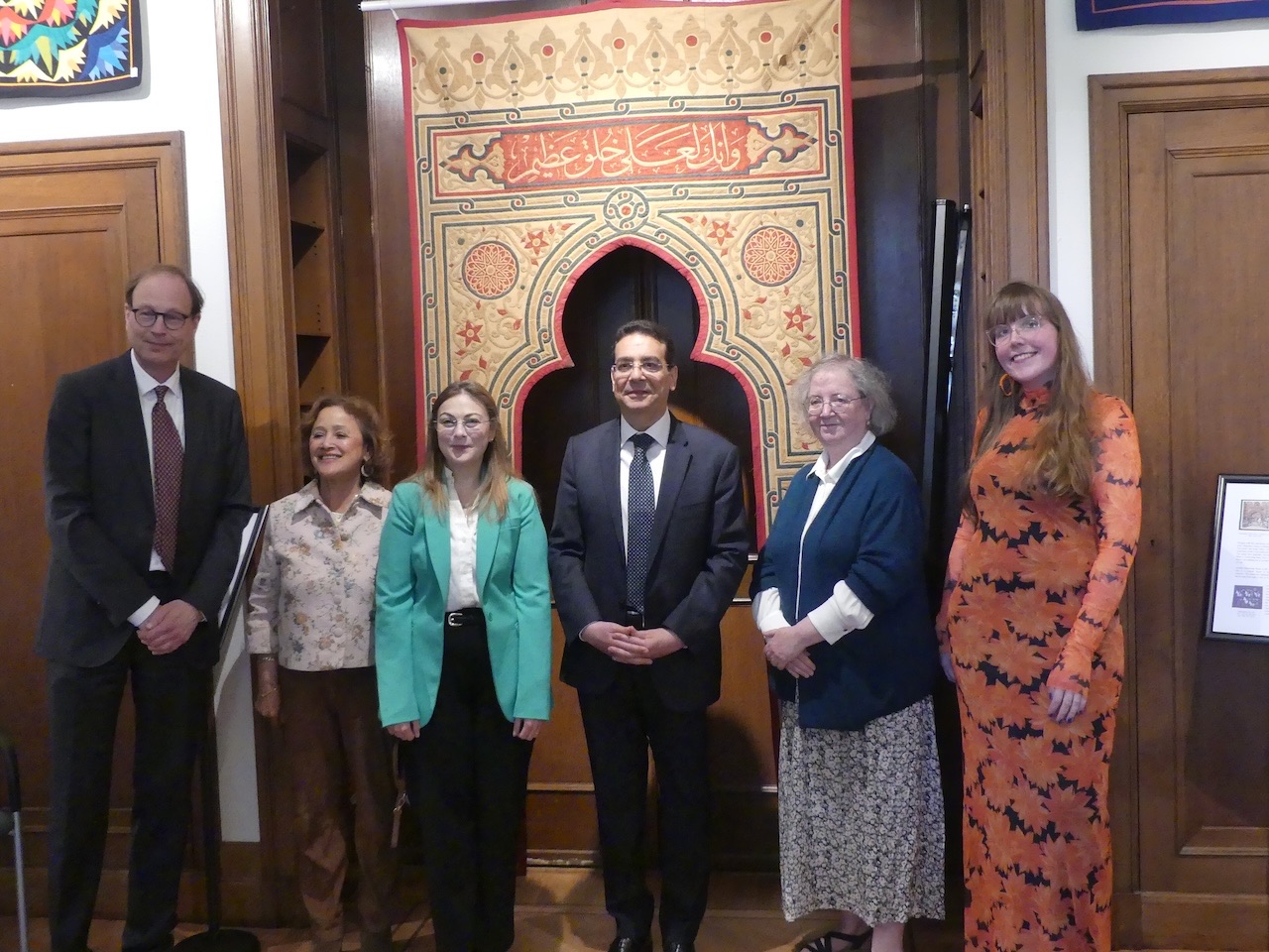 From left to right: Prof. B. ter Haar - Romeny, Chairman TRC; Mrs Nanda Jagusiak, guest; Mrs Mariham Youssef, Deputy Head of Mission, Egyptian Embassy;; H.E. Mr. Emad Magdy Hanna Kamel, Egyptian Ambassador to the Netherlands; Dr Gillian Vogelsang-Eastwood, Director TRC; Ms. Christina de Korte, co-curator exhibition. Photograph: Mrs Flora Kovacs Wester, TRC Fellow.
